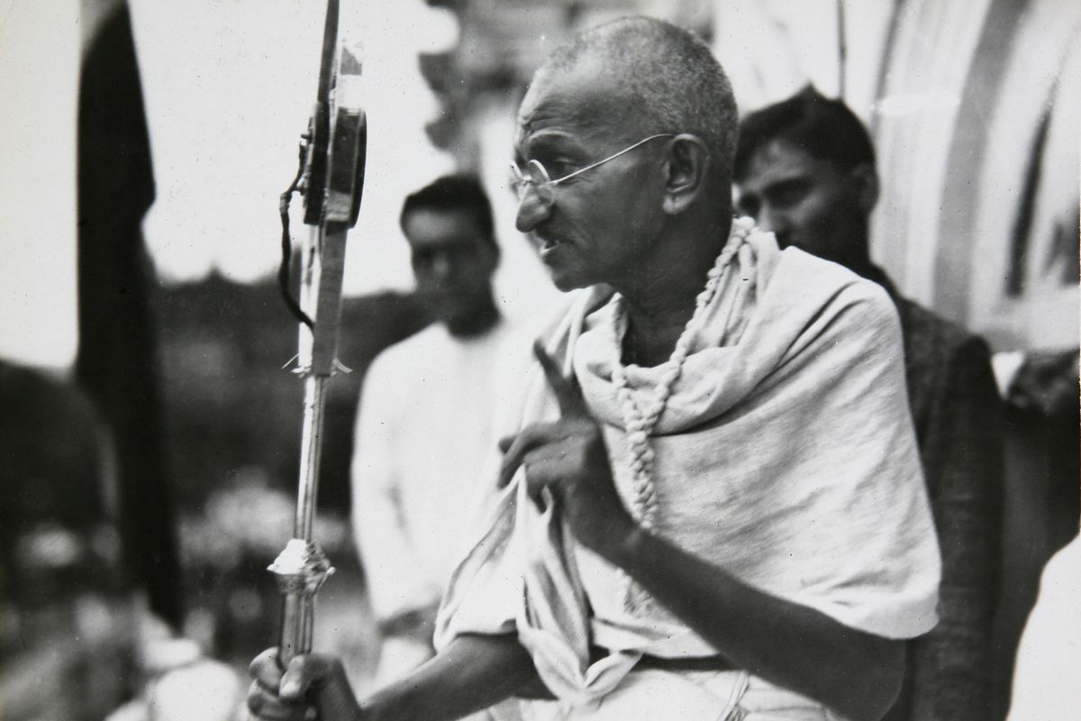 महात्मा गांधी से गांधीवाद जिंदा रहेगा, यह सुनने के लिए नब्बे साल पहले हजारों लोगों ने टिकट खरीदा था
