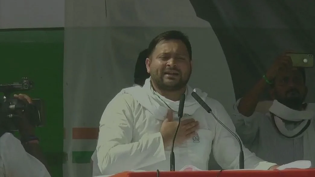 9 नवंबर को लालू यादव की रिहाई और 10 नवंबर को नीतीश की विदाई तय: तेजस्वी यादव