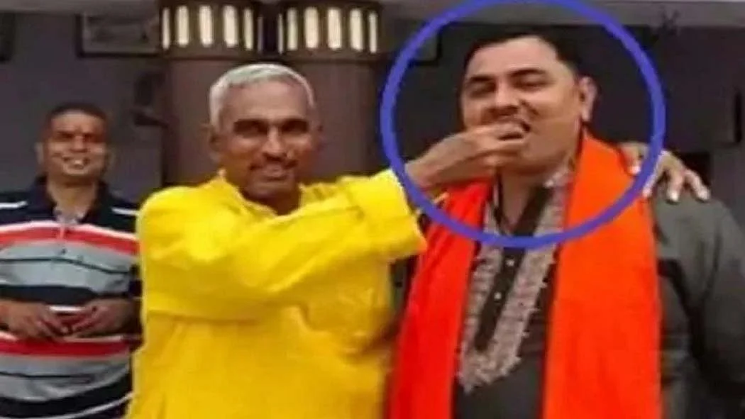 नवजीवन बुलेटिन: बलिया हत्याकांड को लेकर डैमेज कंट्रोल में जुटी BJP! और मुख्य आरोपी को 14 दिन की न्यायिक हिरासत
