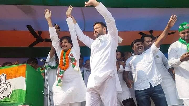 बिहार चुनावः तेजस्वी का नीतीश पर हमला, बोले- राज्य में भ्रष्टाचार की सरकार, इस बार युवा को दें मौका