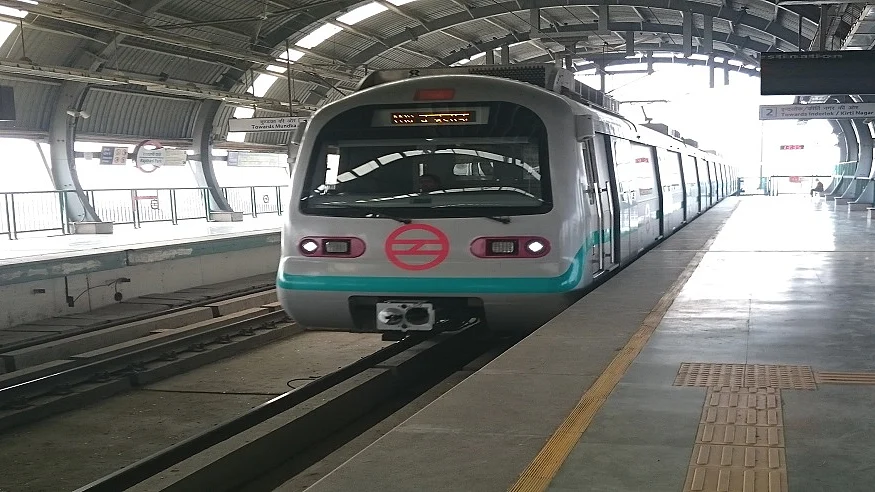 दिल्ली मेट्रो सेवा लेने वाले यात्री ध्यान दें! किसान आंदोलन के चलते ये स्टेशन किए गए बंद