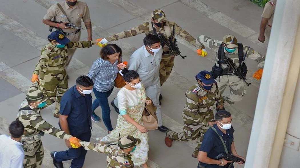 नवजीवन बुलेटिन: राजद्रोह मामले में कंगना रनौत को मुंबई पुलिस का समन और लोन मोरेटोरियम पर सुनवाई टली