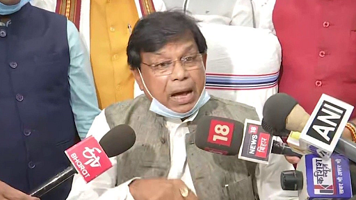 बिहार: शपथ के तीन दिन बाद ही मंत्री मेवालाल ने दिया इस्तीफा, तेजस्वी बोले- CM साहब महज एक इस्तीफे से बात नहीं बनेगी