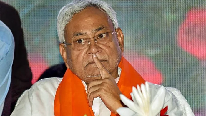 अरुणाचल के बाद अब बिहार में बीजेपी ने नीतीश को घेरा, पार्टी नेता ने गृह मंत्रालय छोड़ने की उठाई मांग