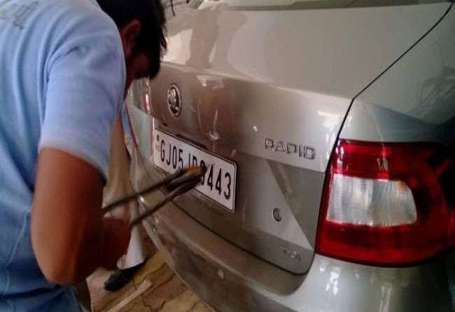 हैक हो गई हाई सिक्योरिटी नंबर प्लेट बुकिंग वेबसाइट, 5 घंटे बाद कंपनी का दावा- लोगों का डाटा सुरक्षित
