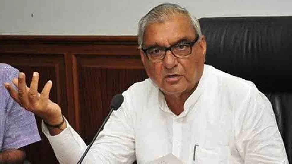 हरियाणाः किसानों पर लाठी के खिलाफ हुड्डा का अविश्वास प्रस्ताव लाने का ऐलान, मुश्किल में खट्टर सरकार
