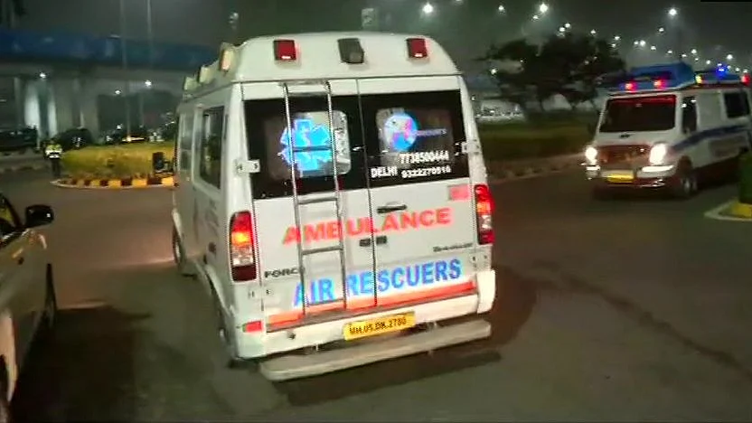 बड़ी खबर LIVE: रांची से एयर एंबुलेंस से दिल्ली पहुंचे लालू यादव, AIIMS जाने के लिए बनाया गया ग्रीन कॉरिडोर