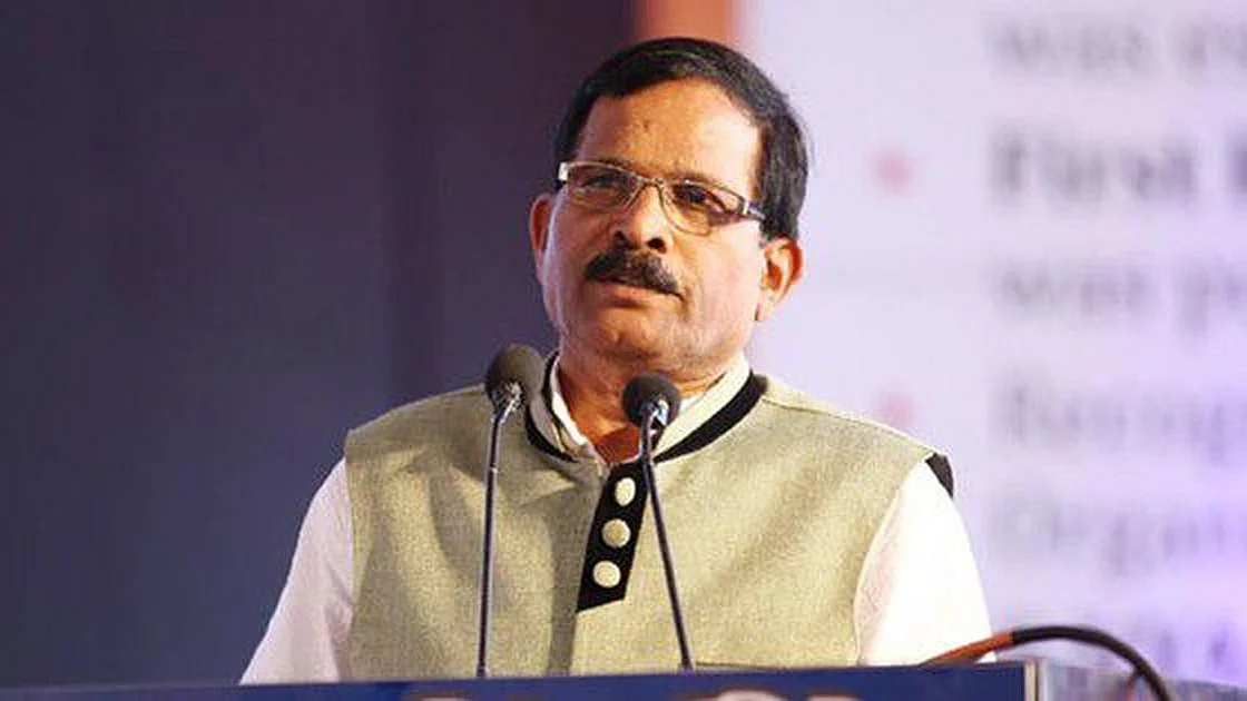 बड़ी खबर LIVE: कर्नाटक में कार हादसे में केंद्रीय मंत्री श्रीपद नाइक घायल, पत्नी की हुई मौत