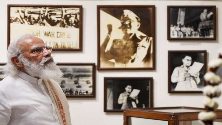 राम पुनियानी का लेखः नेताजी हमेशा हिंदुत्व विचारधारा के खिलाफ रहे, बंगाल चुनाव तक अपनाना चाहती है बीजेपी