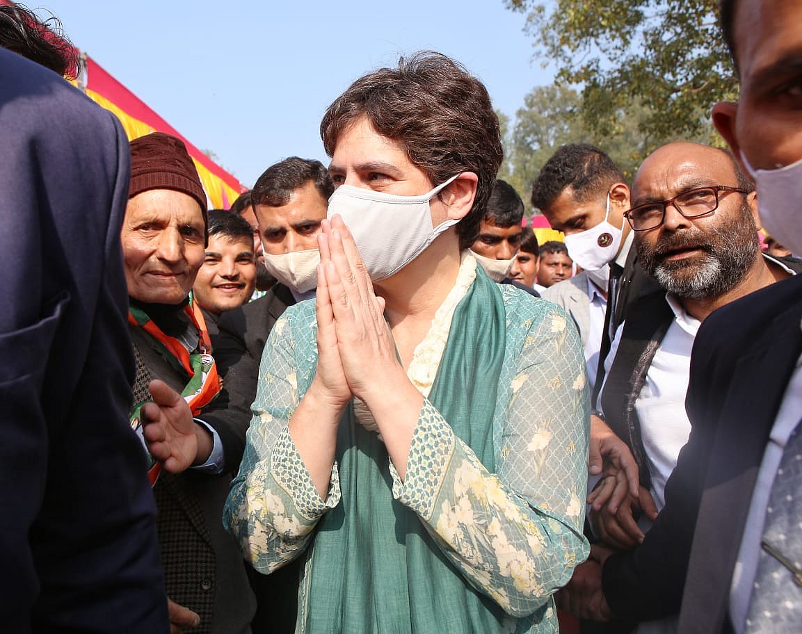 प्रियंका गांधी का केंद्र-यूपी सरकार पर हमला, कहा- पीएम किसानों का मजाक उड़ाते हैं, योगी सरकार गन्ना बकाया नहीं चुकाती