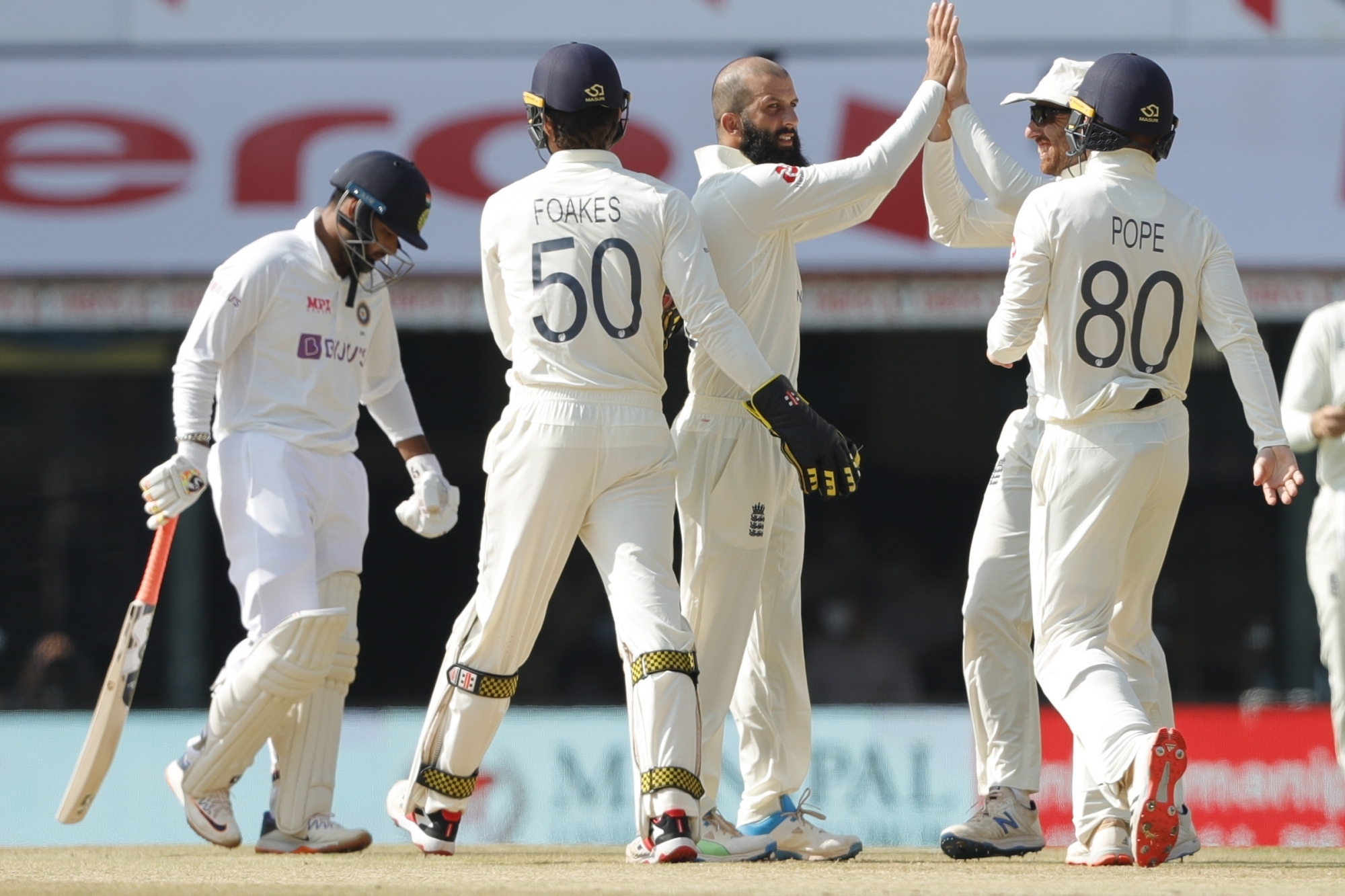 IND Vs ENG 2nd Test: भारतीय टीम 329 पर ऑल आउट, गेंद से इंडिया की अच्छी शुरुआत, इंग्लैंड को ईशांत ने दिया पहला झटका