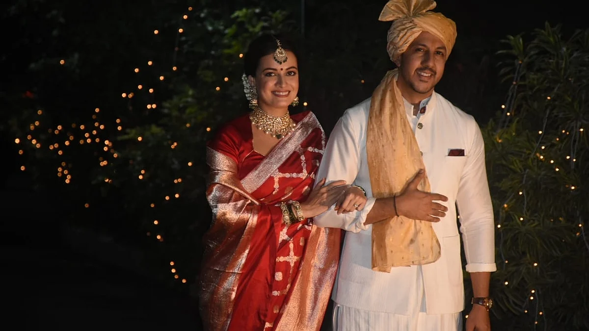 खूबसूरत दीया मिर्जा ने रचाई शादी, वैभव रेखी के साथ लिए सात फेरे