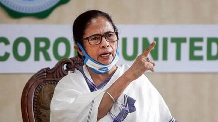 बंगाल में आठ चरणों में चुनाव पर भड़कीं ममता, बोलीं- बीजेपी ने जो कहा, आयोग ने वही किया