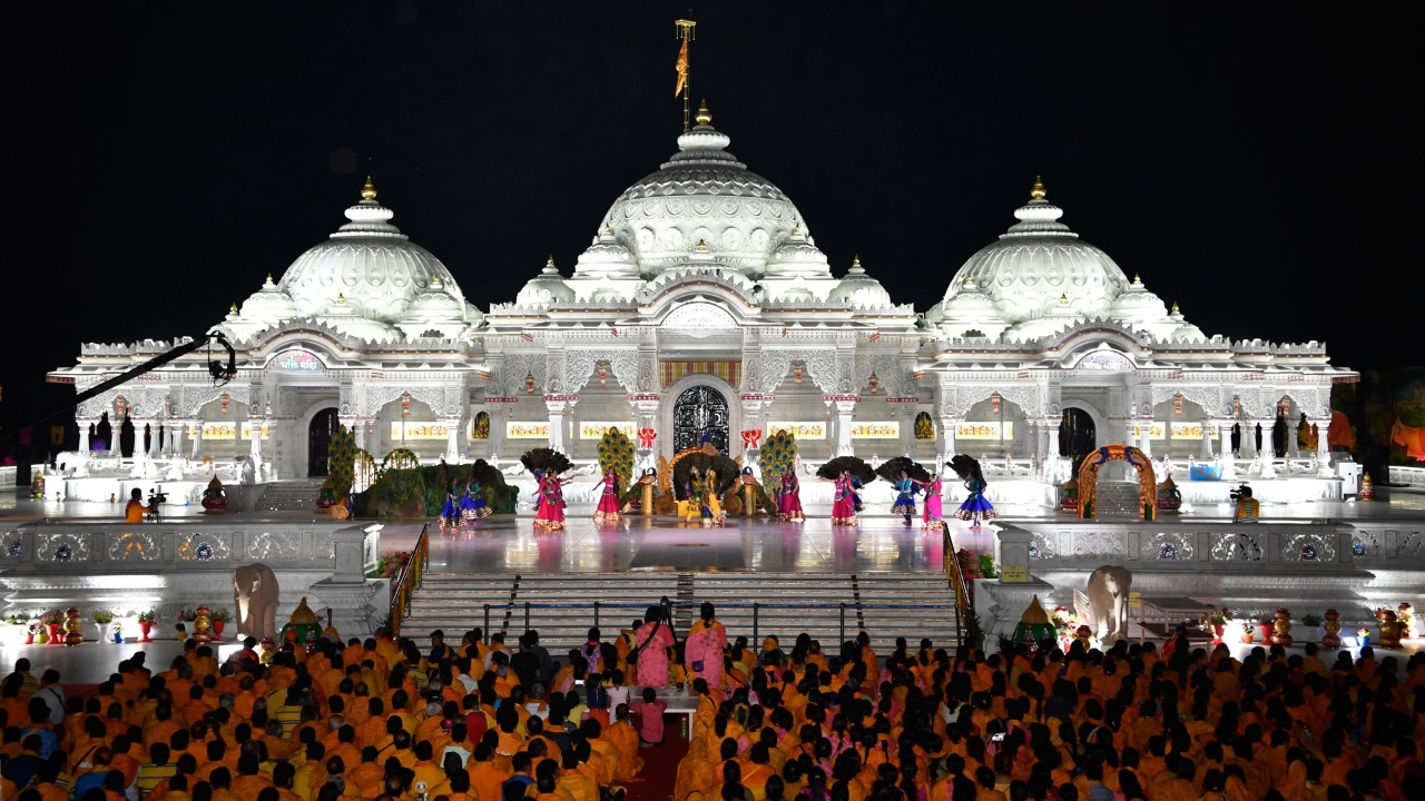 यूपी: गुरु धाम मंदिर में धार्मिक सभा के बाद बना कोरोना का हॉटस्पॉट, कई श्रद्धालु हुए संक्रमित