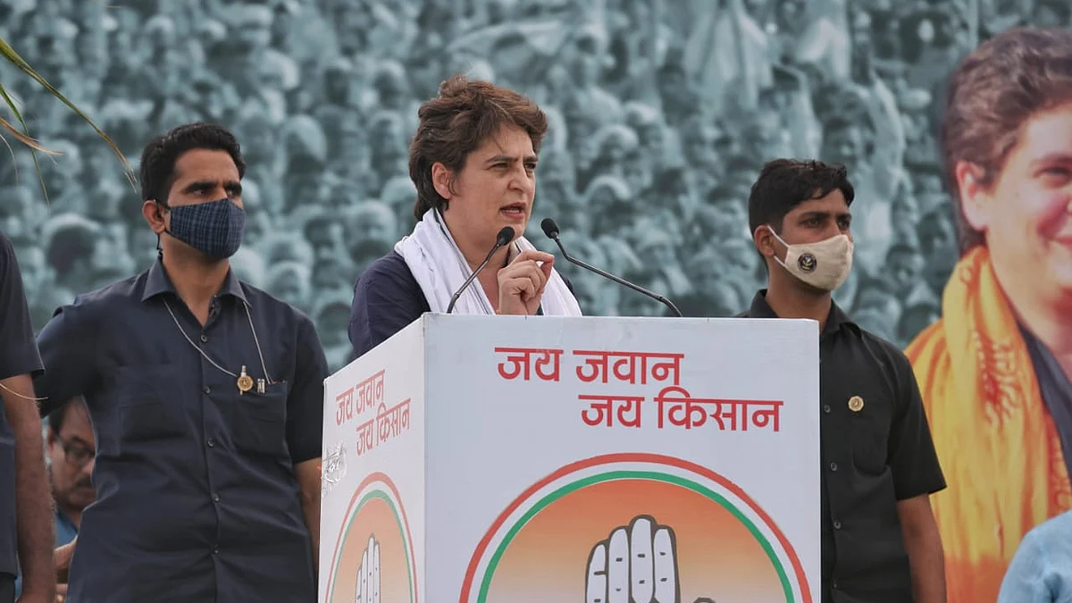 मेरठ किसान महापंचायत में उमड़ी भारी भीड़, प्रिंयका बोलीं- जब तक ये काले कानून वापस नहीं होंगे, हम डटे रहेंगे