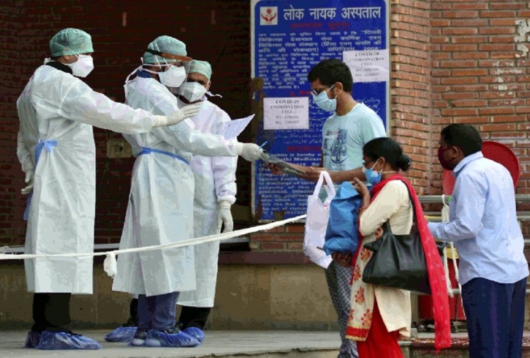 दिल्ली में लगातार तीसरे दिन कोरोना के 400 से ज्यादा केस, 3 मरीजों की मौत ने भी बढ़ाई चिंता