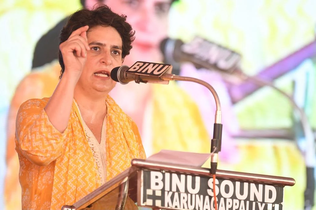 प्रियंका गांधी की ललकार, केरल वालों दिखा दो कि आप किसी भी झूठे वादे और भ्रष्ट सरकार के झांसे में नहीं आने वाले