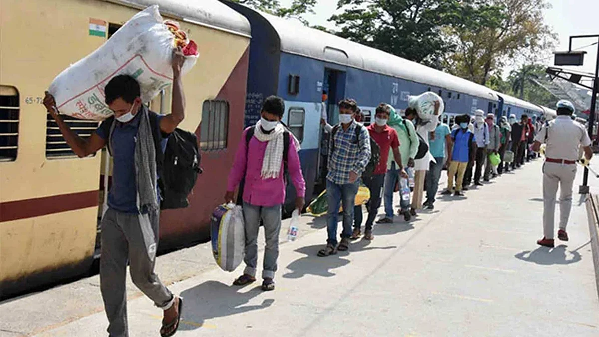 कोरोना: कई राज्यों से लौट रहे मजदूरों ने नीतीश सरकार की बढ़ाई टेंशन! अब इन्हें रोजगार देने के लिए होगी मैपिंग