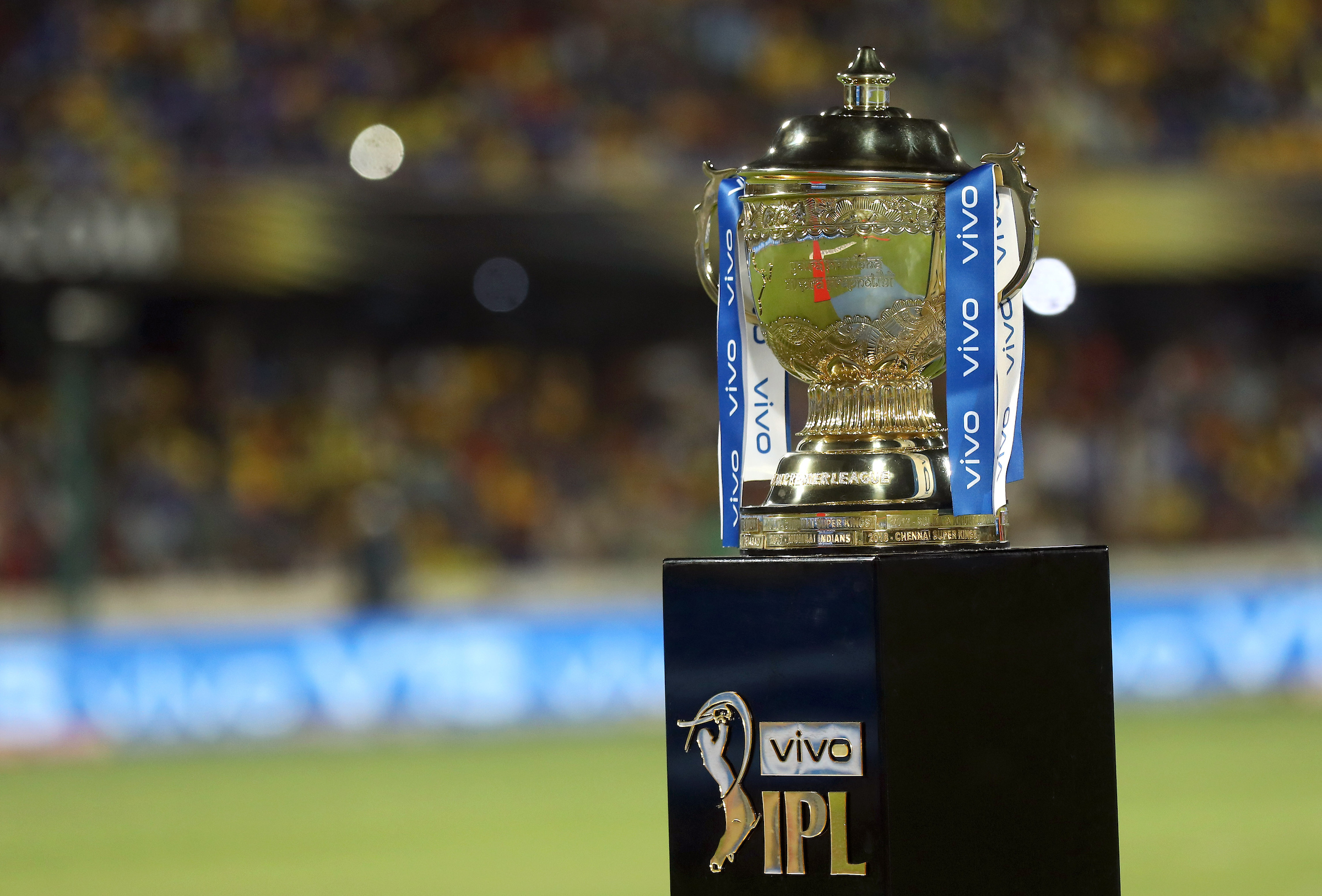 IPL पर कोरोना का साया, महाराष्ट्र में वीकेंड लॉकडाउन, मुंबई में मैच होंगे या नहीं मुंबई क्रिकेट संघ ने दिया जवाब