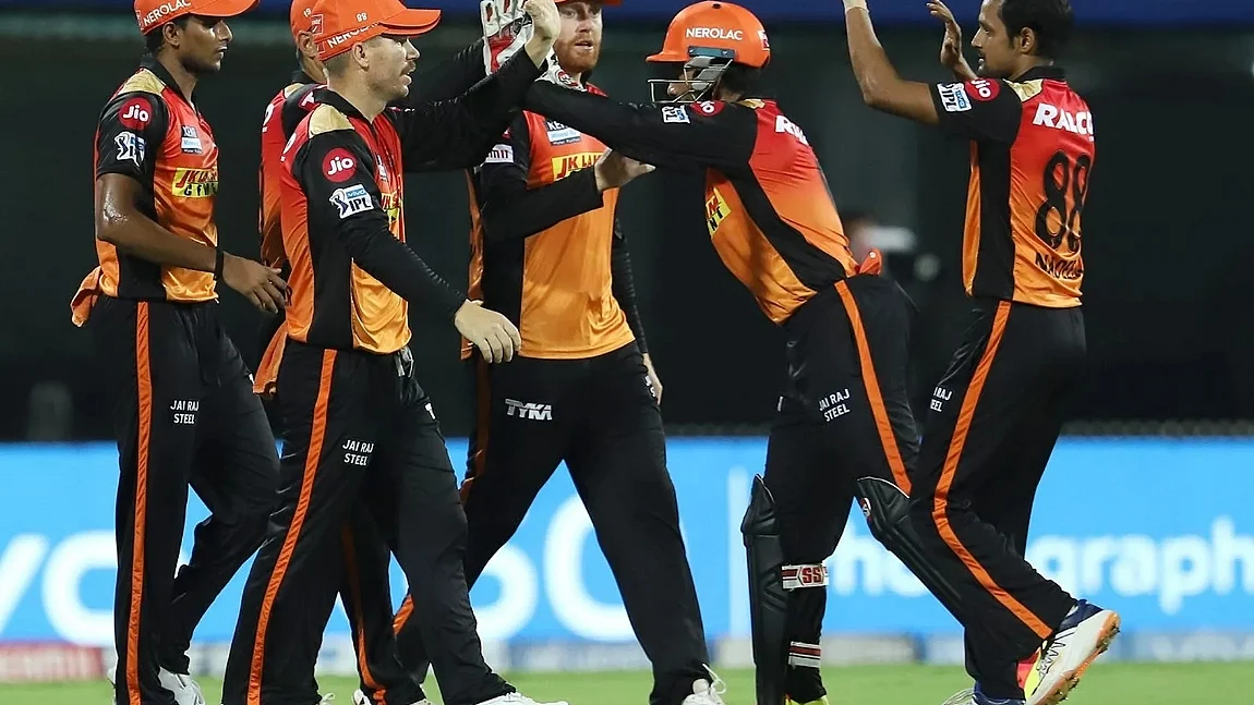 IPL 14 में आज हैदराबाद-मुंबई की भिड़ंत, बोल्ट और वार्नर के बीच होगी जंग! MI के सामने होगी ये चुनौती