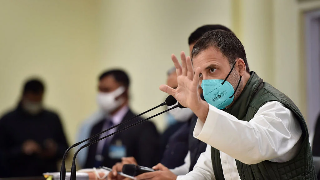 कोरोना से जान गंवाने वालों के प्रति राहुल गांधी ने व्यक्त की संवेदना, बोले- आप अकेले नहीं, साथ हैं तो आस है