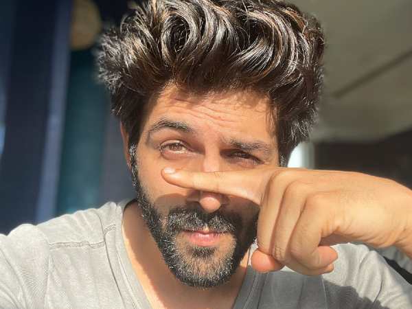 सिनेजीवन: श्रद्धा कपूर ने किया अपनी नई फिल्म का ऐलान और कार्तिक आर्यन की कोरोना रिपोर्ट आई निगेटिव