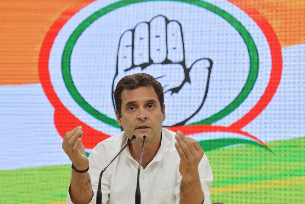राहुल का PM पर हमला, कहा- टैक्स वसूली के कारण गाड़ी में तेल भराना हुआ मुश्किल, मोदी इस पर क्यों नहीं करते चर्चा?