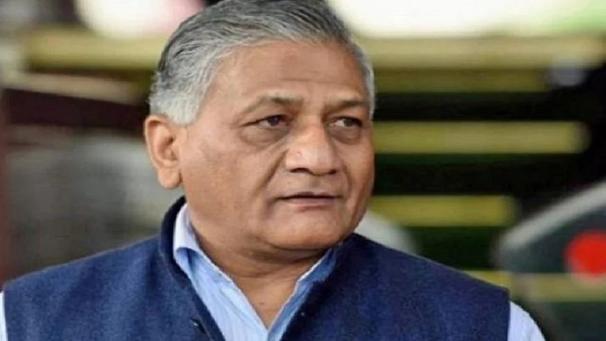 केंद्रीय मंत्री की सोशल मीडिया पर गुहार- प्लीज हेल्प करें! मेरे भाई को बेड नहीं मिल रहा, फिर पोस्ट डिलीट कर देने लगे सफाई