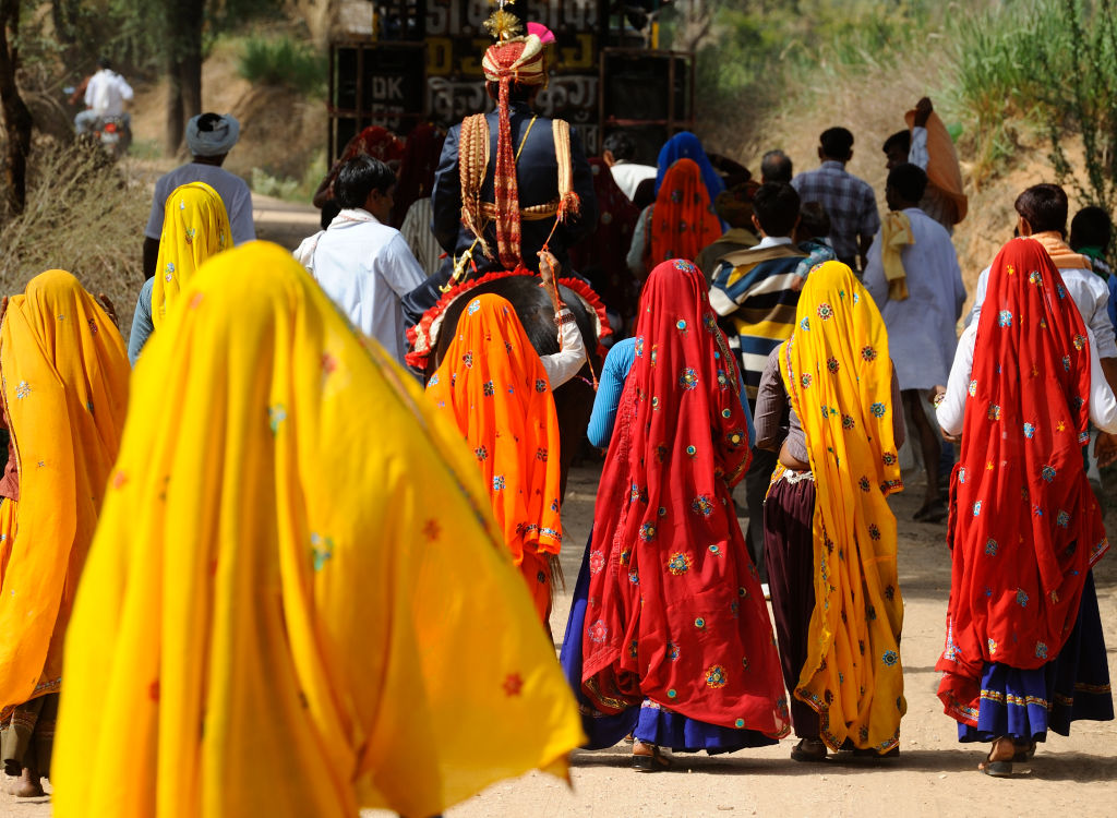 उत्तर प्रदेश में बदलीं कोरोना गाइडलाइंस, अब शादी-ब्याह में सिर्फ 25 लोगों के ही शामिल होने की अनुमति