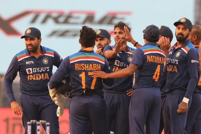टीम इंडिया का श्रीलंका दौरा खतरे में, कोरोना के बढ़ते मामले ने बढ़ाई परेशानी