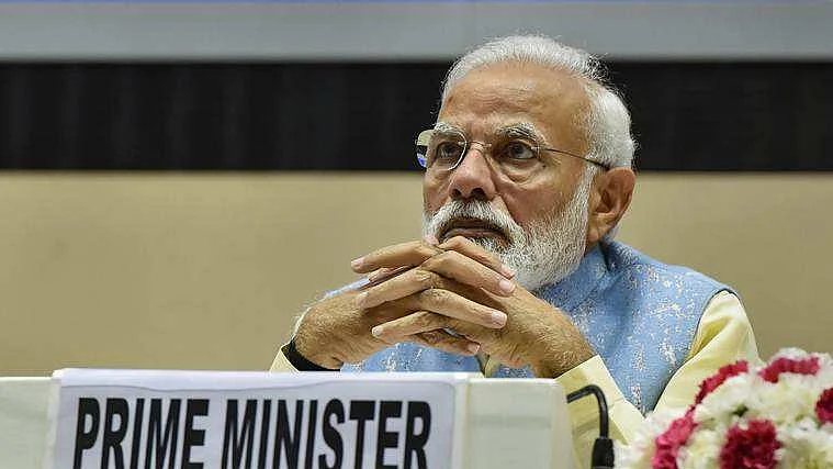 खाद की कीमतों पर कांग्रेस के घेरने पर सरकार ने बढ़ाई सब्सिडी, अब 1200 रुपये में ही मिलेगी डीएपी की बोरी