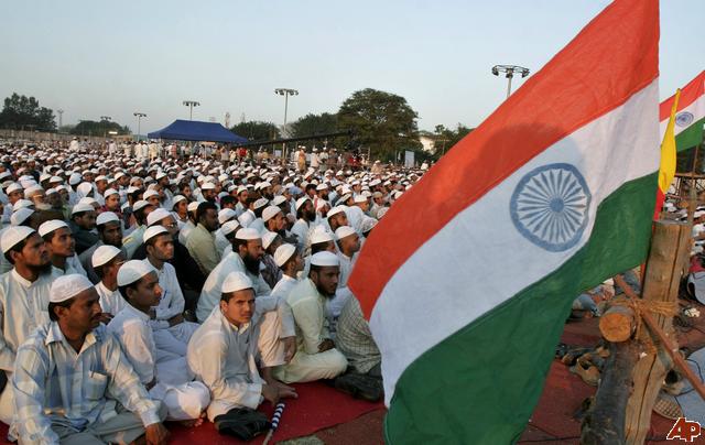राम पुनियानी का लेखः मुस्लिम आबादी पर फिर फैलाया जा रहा है भ्रम, पूरी कवायद का मकसद समाज का धार्मिक ध्रुवीकरण