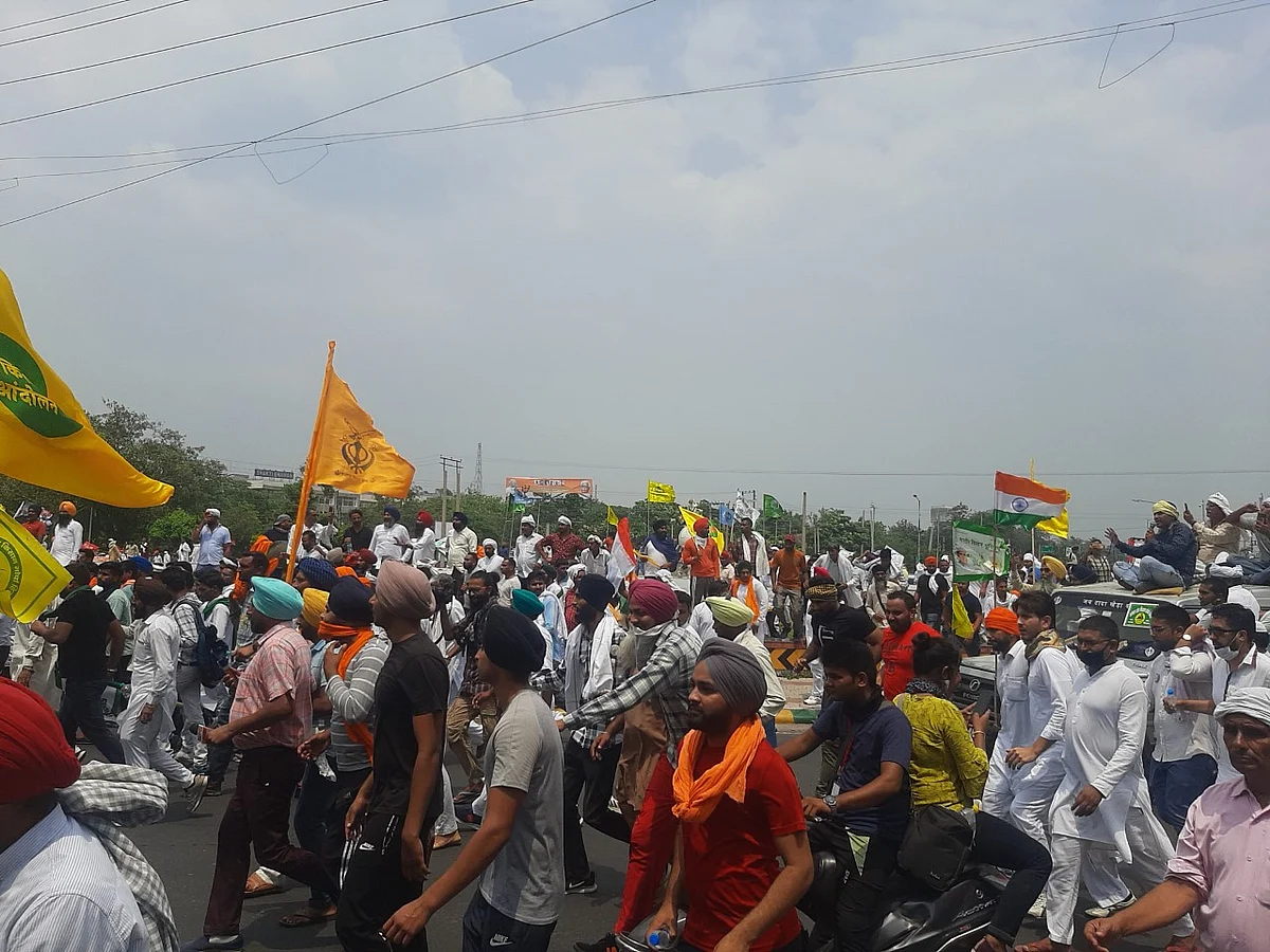 हरियाणाः पंचकूला की सड़कों पर किसान आंदोलन ने लिखी नई इबारत, अन्नदाताओं ने बताया- न मुट्ठी भर हैं और न थके हैं