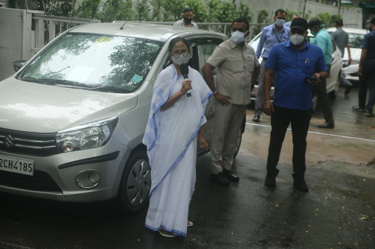 पेगासस एक खतरनाक वायरस, विपक्षी आंधी चलेगी तो पूरे देश में 'खेला होबे', दिल्ली दौरे में बोलीं ममता बनर्जी
