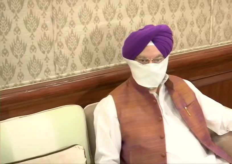 तेल कीमतों पर नए पेट्रोलियम मंत्री बोले- दाम घटेंगे, कुछ समय तो दे दो, लेकिन बताया यह अजीबोगरीब समाधान