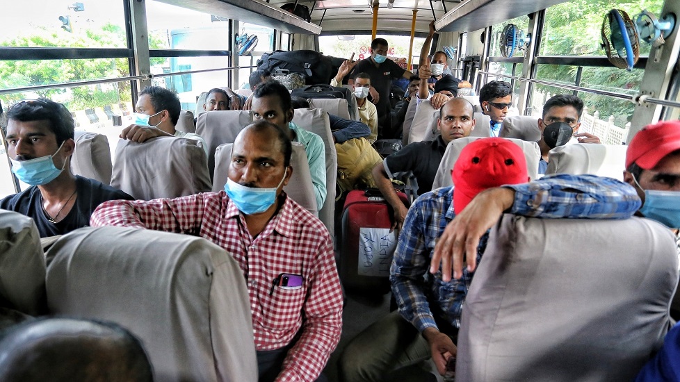 काबुल से 35 लोगों को लेकर हिंडन एयरबेस पहुंचा वायुसेना का विमान, 11 नेपाली नागरिक भी शामिल
