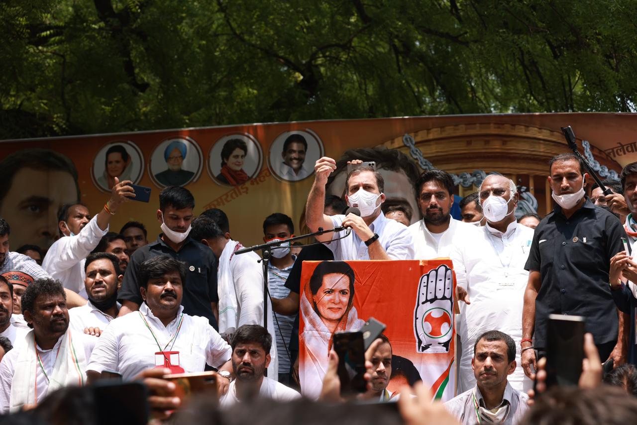 किसान, रोजगार और पेगासस के नाम से चिढ़ती है सरकार, देश के युवा की आवाज कोई नहीं दबा सकता- राहुल गांधी