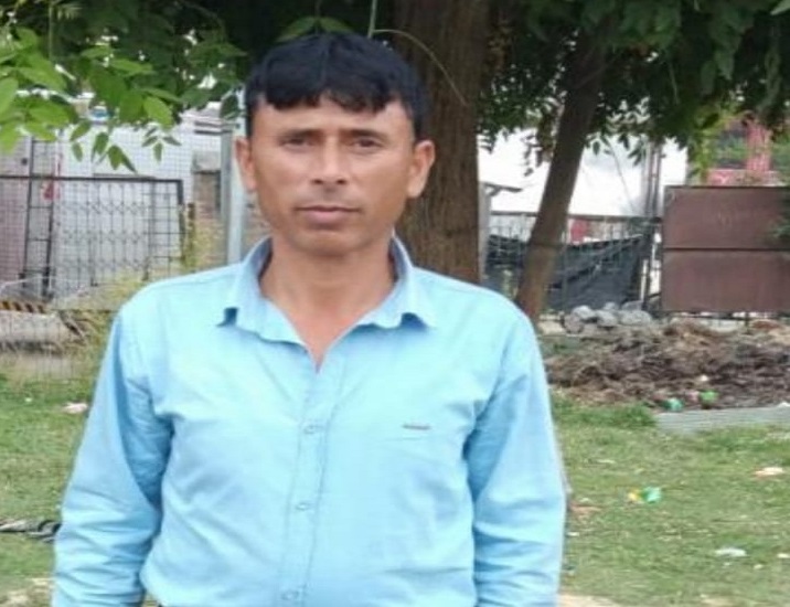 जम्मू-कश्मीर के कुलगाम में आतंकियों ने बीजेपी नेता को भूना, हमलावरों की तलाश में जुटी पुलिस