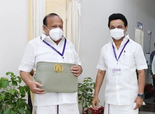 तमिलनाडु सरकार ने पेश किया पहला कृषि बजट, दिल्ली में आंदोलन कर रहे किसानों को किया समर्पित