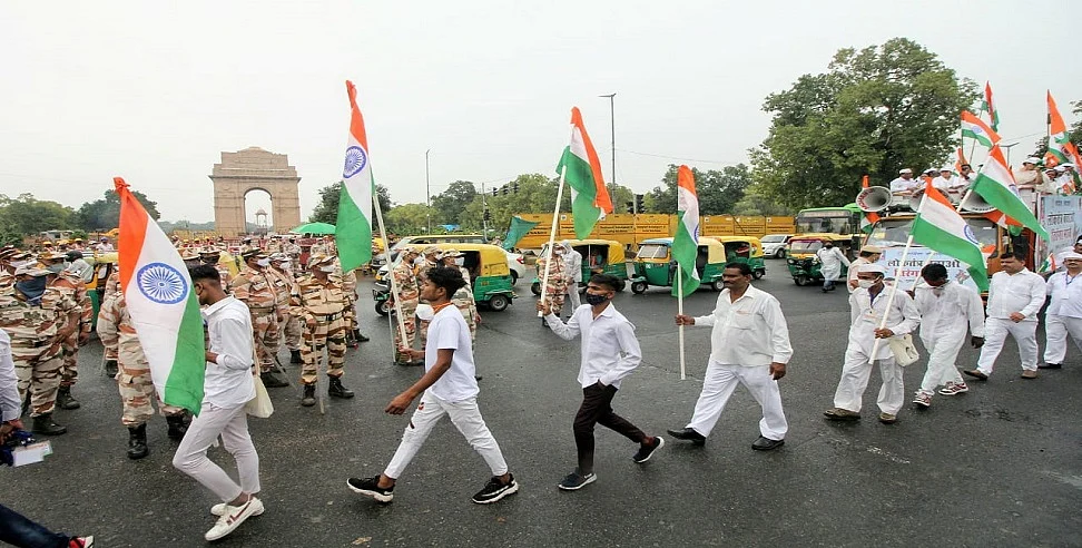बड़ी खबर LIVE: बाइडेन ने अफगानिस्तान से निकासी मिशन को खतरनाक बताया, कहा- वादा नहीं कर सकता परिणाम क्या होगा