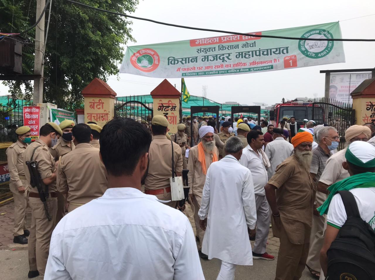 मुजफ्फरनगर: महापंचायत से पहले राकेश टिकैत बोले- किसानों ने बिल वापसी नहीं तो घर वापसी नहीं का प्रण ले रखा है