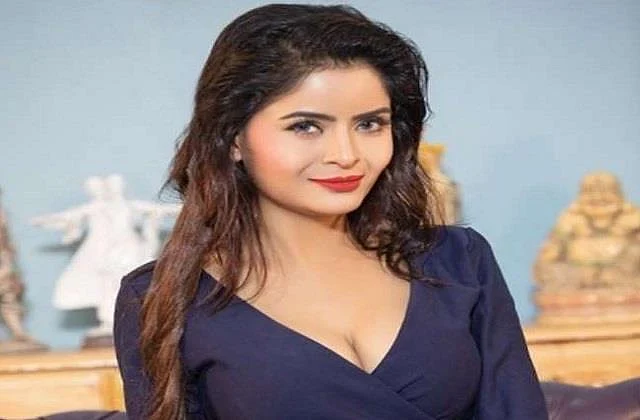सिनेजीवन: पॉर्न केस में HC ने खारिज की गहना वशिष्ठ की अग्रिम जमानत की अर्जी और अंतिम: द फाइनल ट्रुथ का पोस्टर हुआ रिलीज