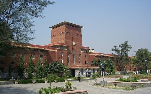 DU के सेंट स्टीफंस कॉलेज की पहली कट-ऑफ लिस्ट जारी, इकोनॉमिक्स ऑनर्स में एडमिशन के लिए 99.5 फीसदी जरूरी