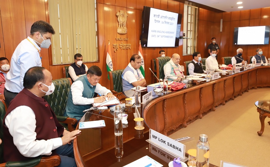 केंद्र ने असम के 6 उग्रवादी समूहों के साथ किया कार्बी शांति समझौता, हथियार छोड़ने वालों के पुनर्वास का वादा