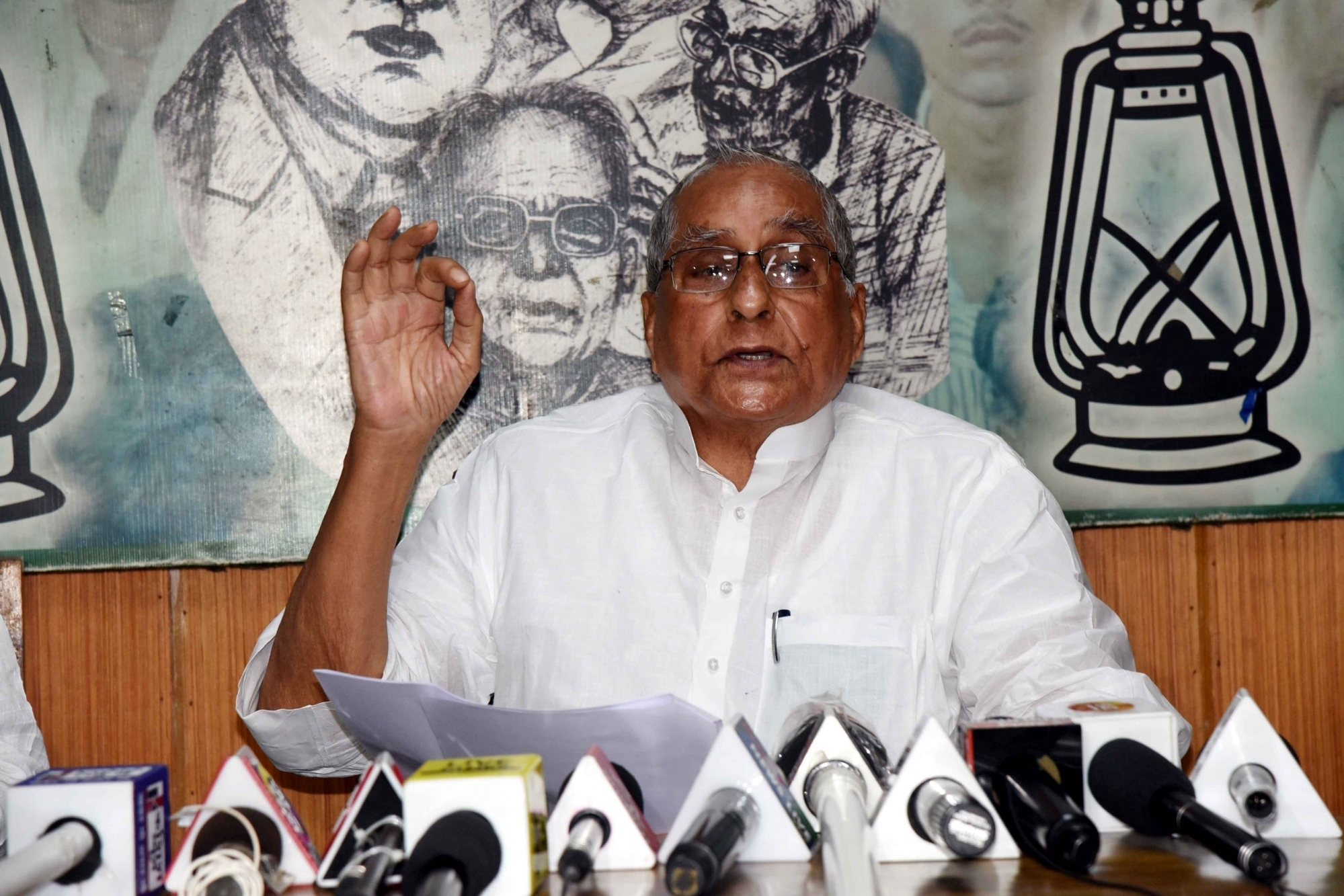 'नीतीश पीएम मटिरियल नहीं बेकार मटिरियल हैं', जगदानंद सिंह का बिहार के सीएम पर तंज