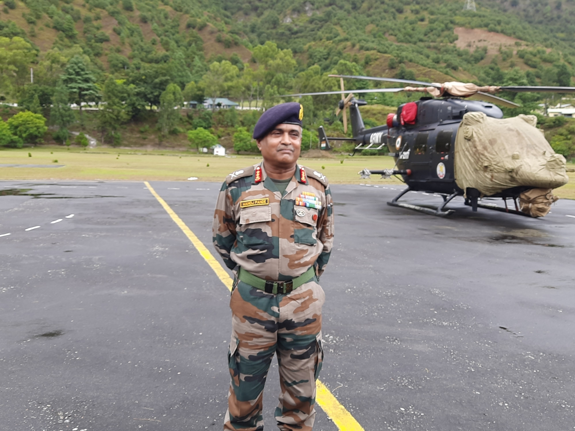 लेफ्टिनेंट जनरल मनोज पांडे का खुलासा! चीन की सेना ने LAC पर बढ़ाया अभ्यास, भारत ने बढ़ाई निगरानी