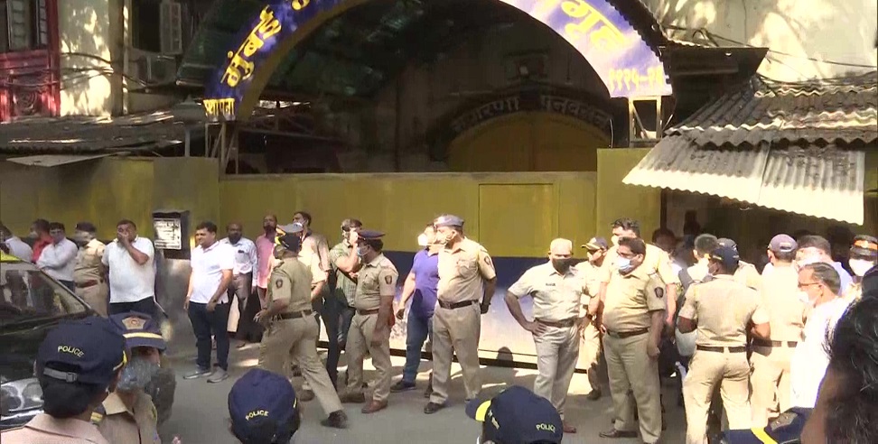 आर्यन खान थोड़ी ही देर में होंगे रिहा, आर्थर रोड जेल के बाहर सरगर्मियां तेज