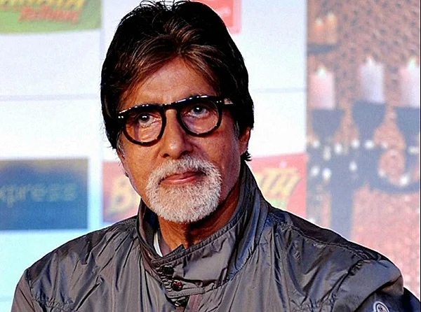 सिनेजीवन: शाहिद की 'जर्सी' का फर्स्ट लुक जारी और अमिताभ ने पान मसाला ब्रांड के खिलाफ भेजा लीगल नोटिस