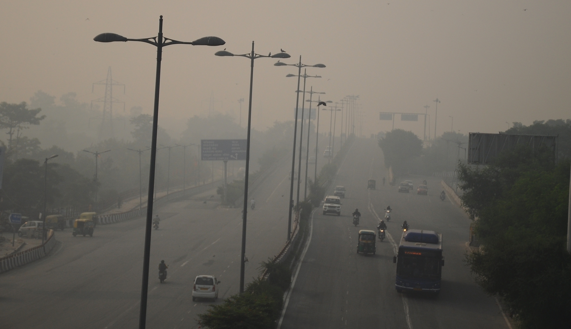 दिल्ली में फिर बद से बदतर हुआ वायु प्रदूषण, AQI 386 ‘गंभीर’ श्रेणी में दर्ज, इस दिन मिल सकती है थोड़ी राहत