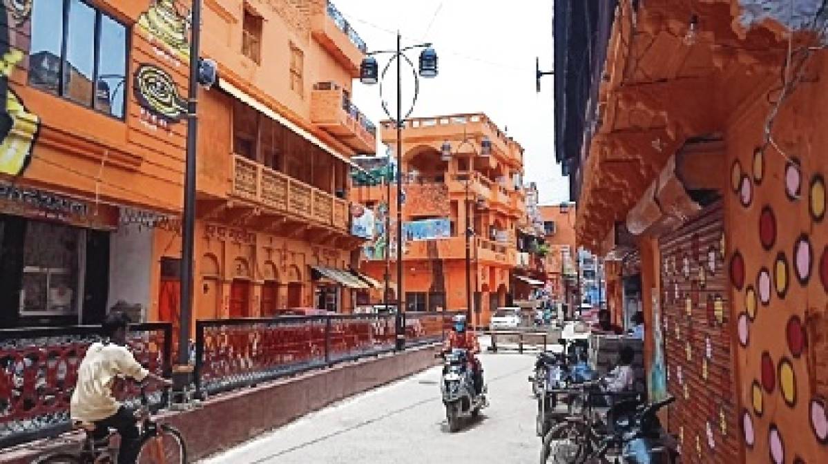व्यंग्य: नवाब साहब का रंगबाजी और कस्बों मुहल्लों के नाम बदलने का शौक...